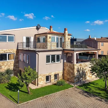 Apartman Oasis Jadreski Pool *
