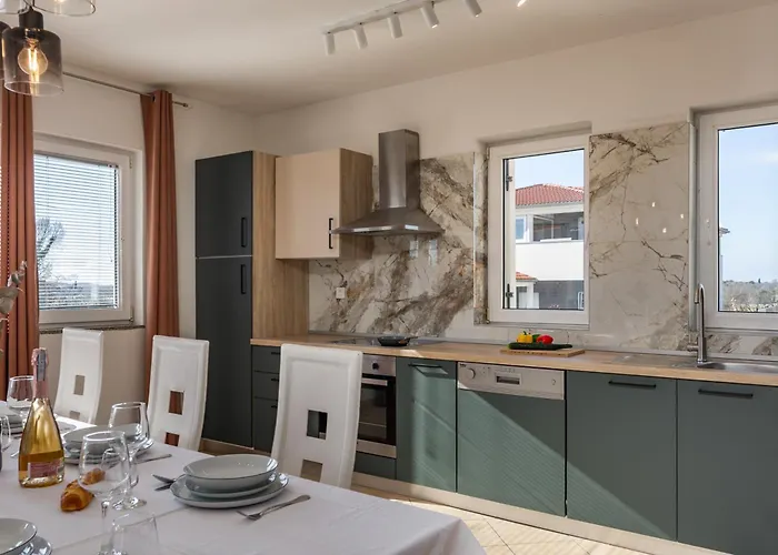 Oasis Jadreski Pool Appartement