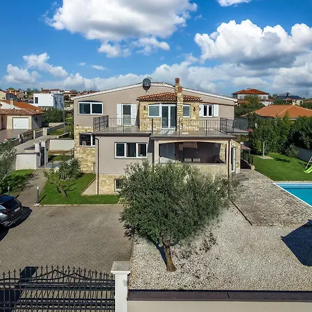 Appartement Oasis Jadreski Pool